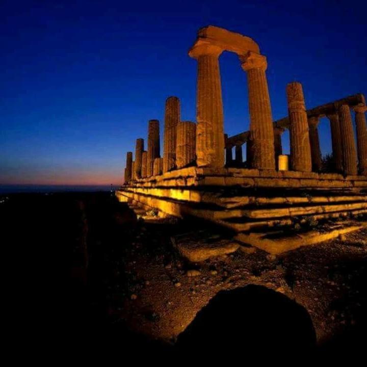 Locazione Turistica Domus Re Bed & Breakfast Agrigento Ngoại thất bức ảnh