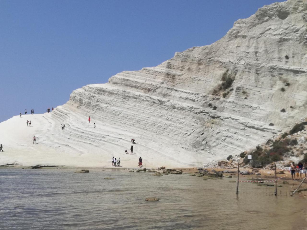 Locazione Turistica Domus Re Bed & Breakfast Agrigento Ngoại thất bức ảnh