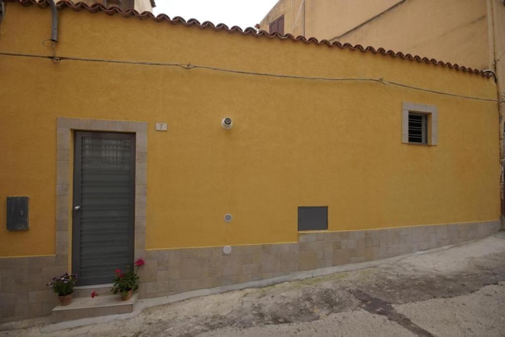 Locazione Turistica Domus Re Bed & Breakfast Agrigento Ngoại thất bức ảnh